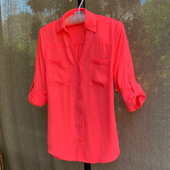 Express Portofino Button Down Chiffon Blouse - Picture 9 of 14